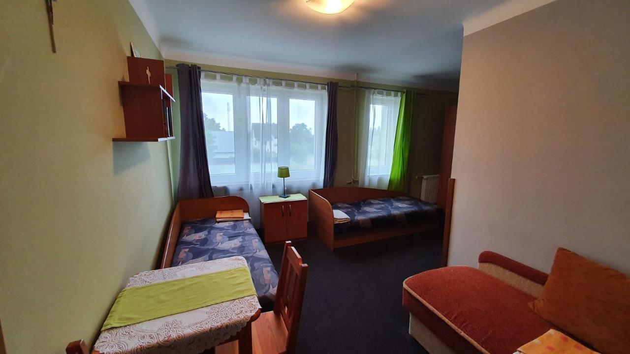 Wieczernik Dom Rekolekcyjny Ksiezy Pallotynow Swieta Katarzyna  Luaran gambar