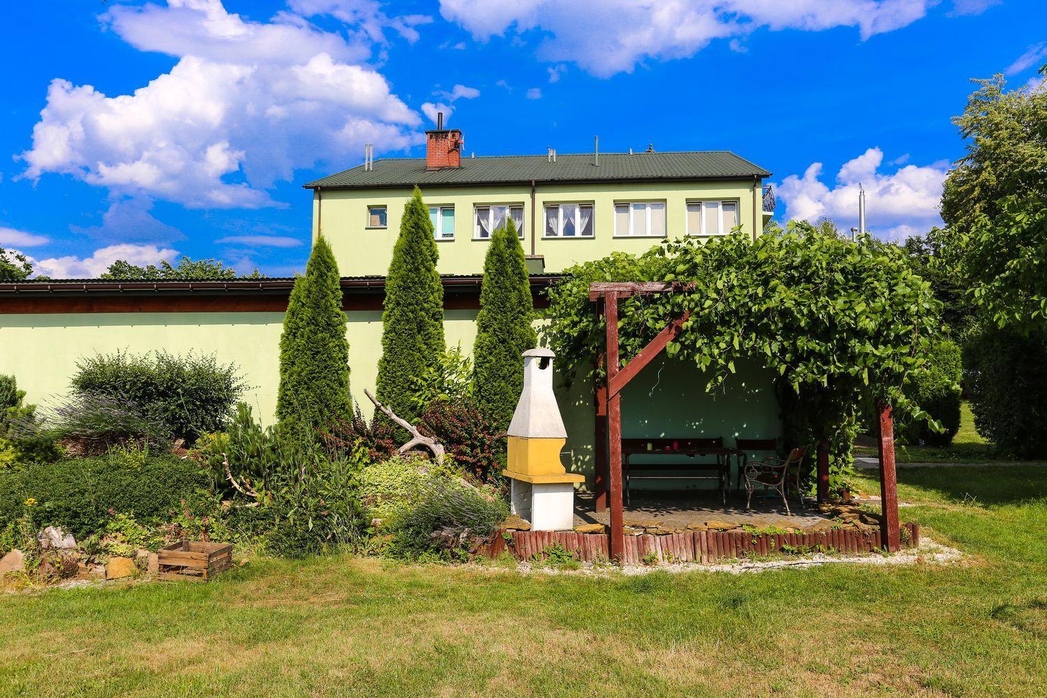 Wieczernik Dom Rekolekcyjny Ksiezy Pallotynow Swieta Katarzyna  Luaran gambar