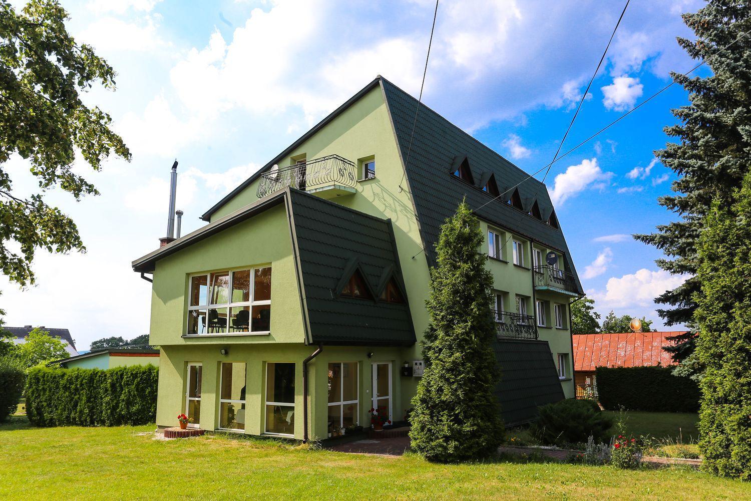 Wieczernik Dom Rekolekcyjny Ksiezy Pallotynow Swieta Katarzyna  Luaran gambar